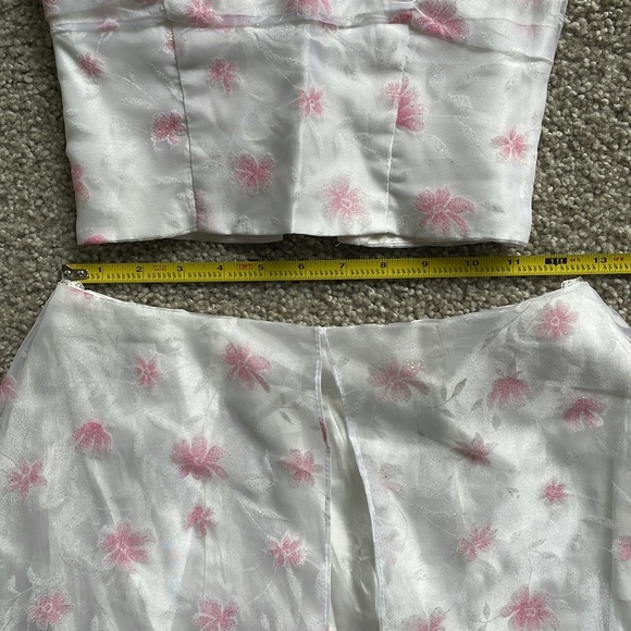 ✨Pink and White Top + Long Skirt Set✨ - Picture 10 of 16